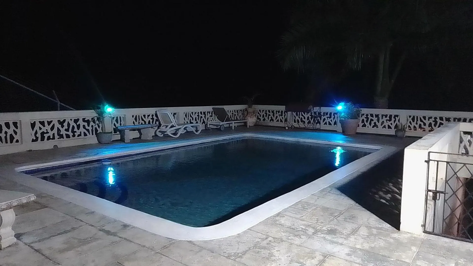 蒙特哥贝 Bayview Luxury Retreat酒店 0*,
